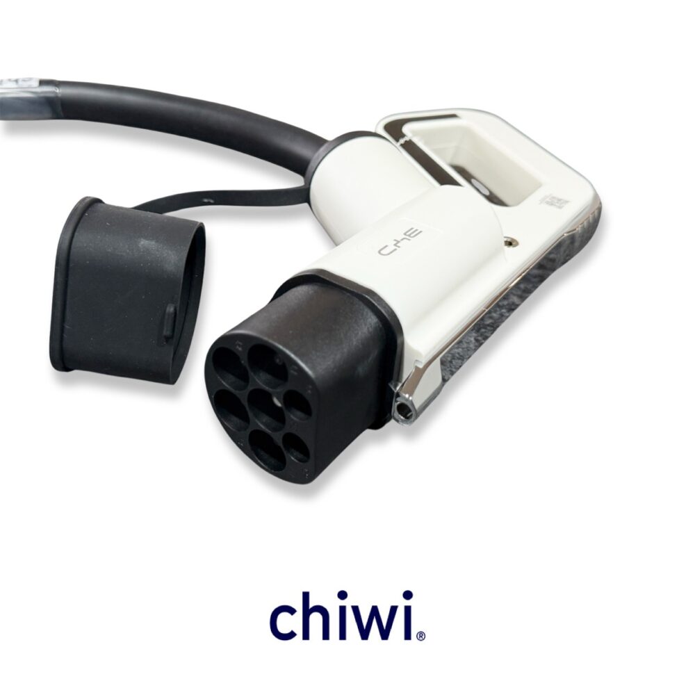 Adaptador Marca BYD para Cargador J1772 a Auto GB/T - Image 2